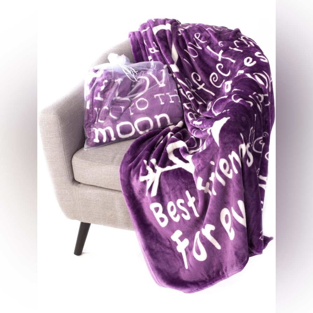 Best Friend Purple Fleece Blanket with White Text